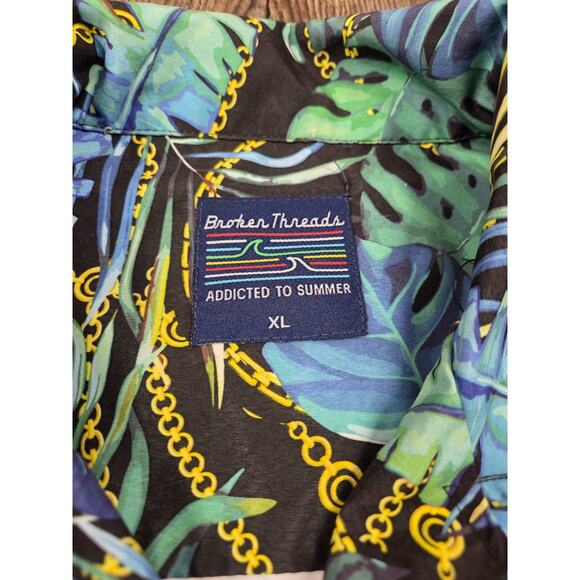 Broken Threads Tropical Shirt Short SLeeveXL Addicted to Summer Bold Leaf Print - Picture 2 of 4